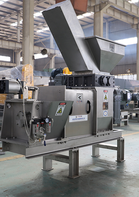 Fruit and vegetable juicing and dehydration: pressing and dehydrating separation of leftover vegetables/cleaned vegetables, and production lines for crushing, juicing, and dehydrating fruits and vegetables.